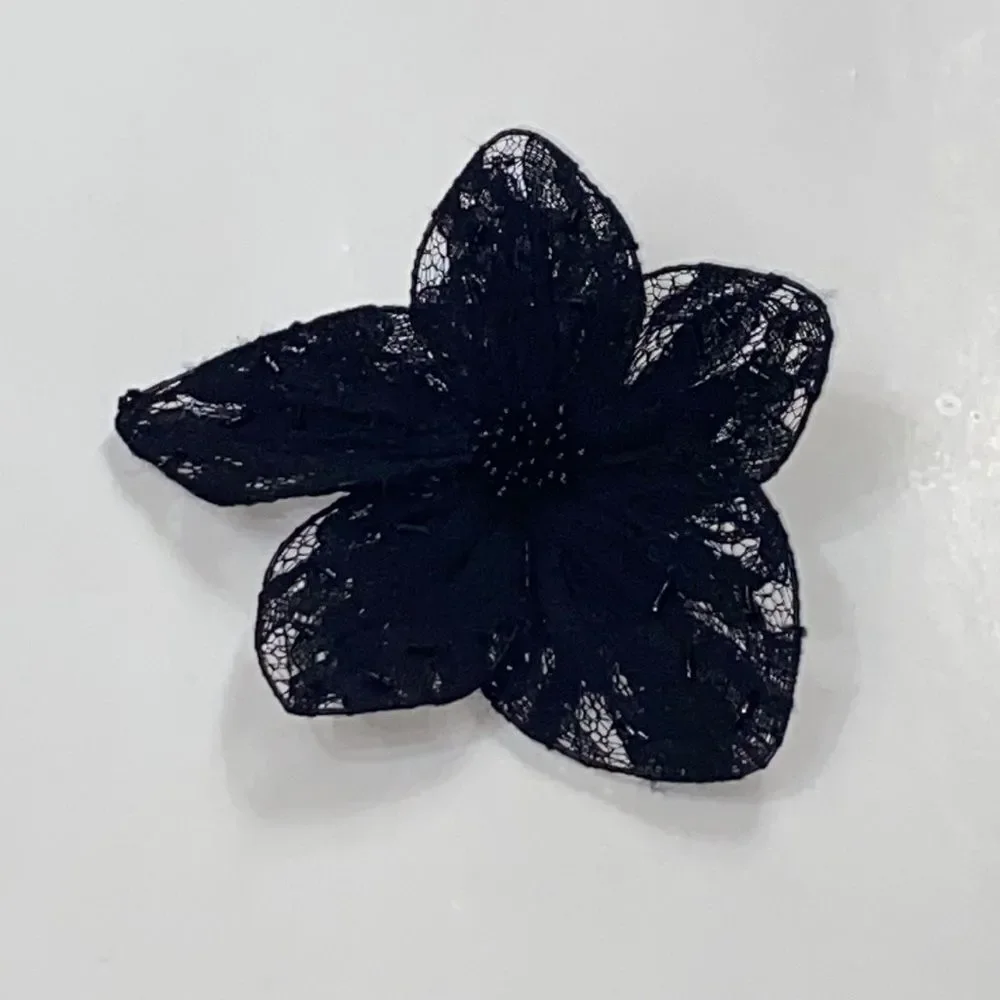 Vintage Woman Rose Lace Brooch Of Dress & Hair